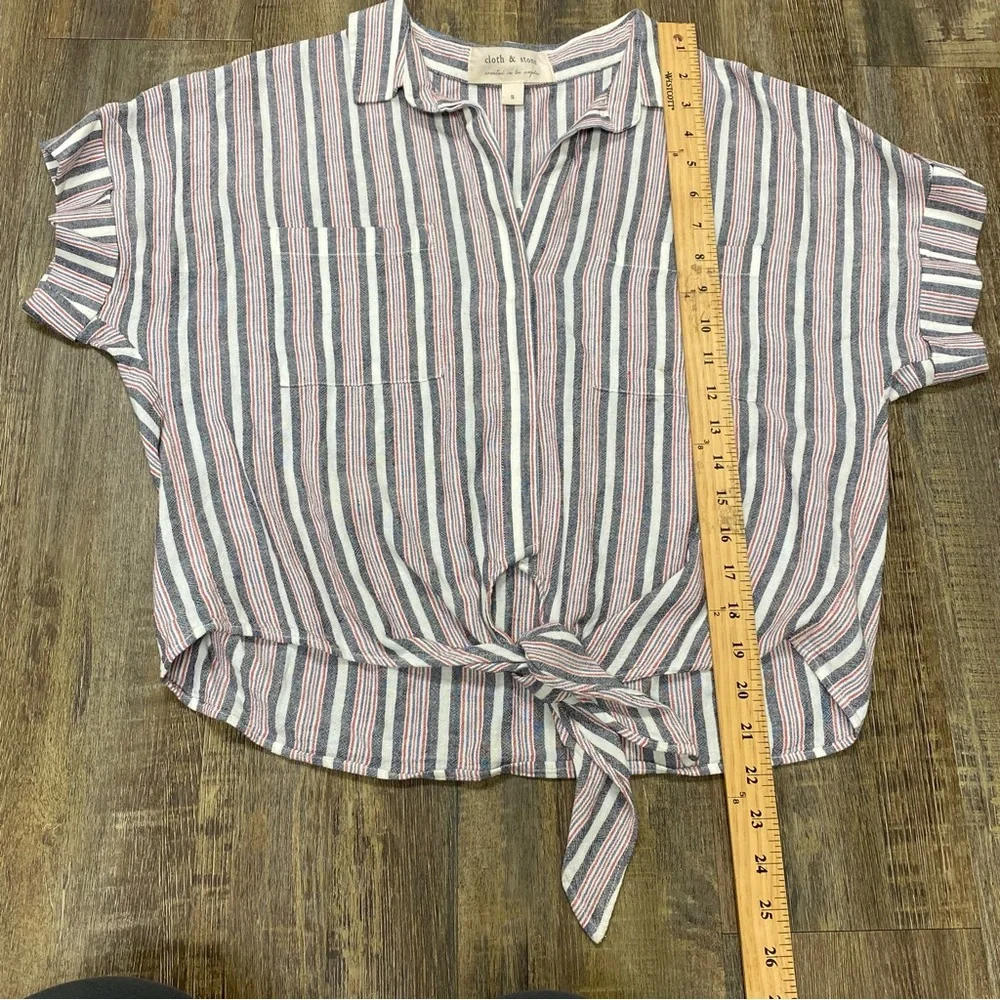 Cloth And Stone Striped Button-Up Tie-Front Top Rayon Linen Blend‎